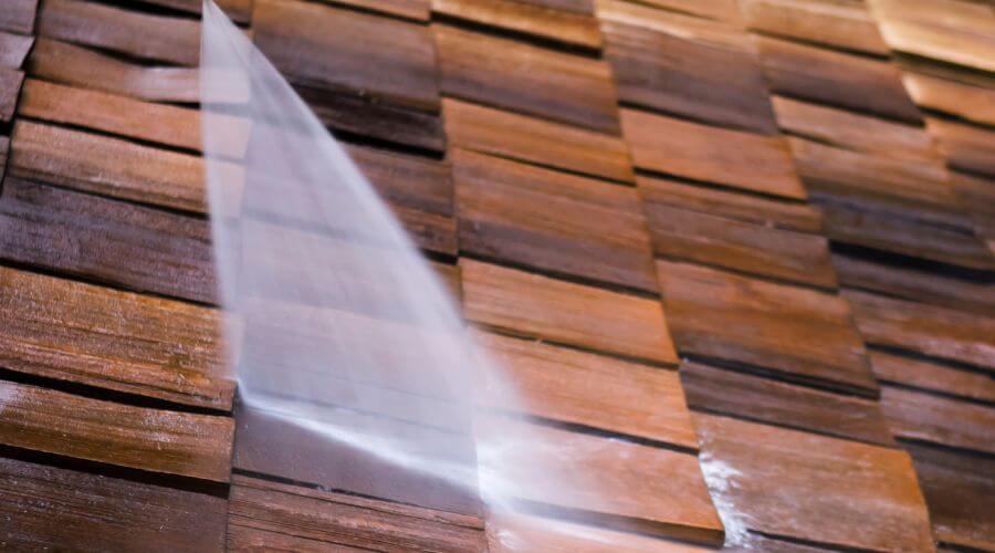 Professional gutter cleaning in Glade Spring, VA